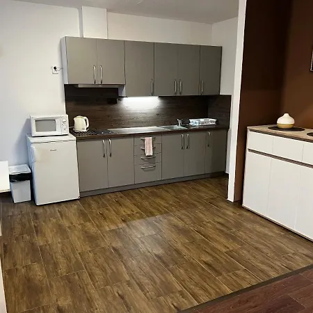 Frank * Česká Kamenice