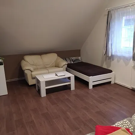 Frank * Česká Kamenice